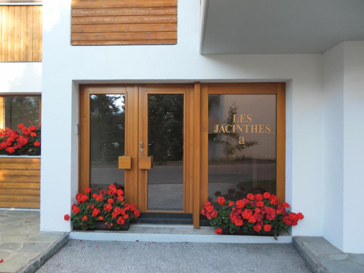 Ferienwohnung La Jacinthe De Crans Exterior foto