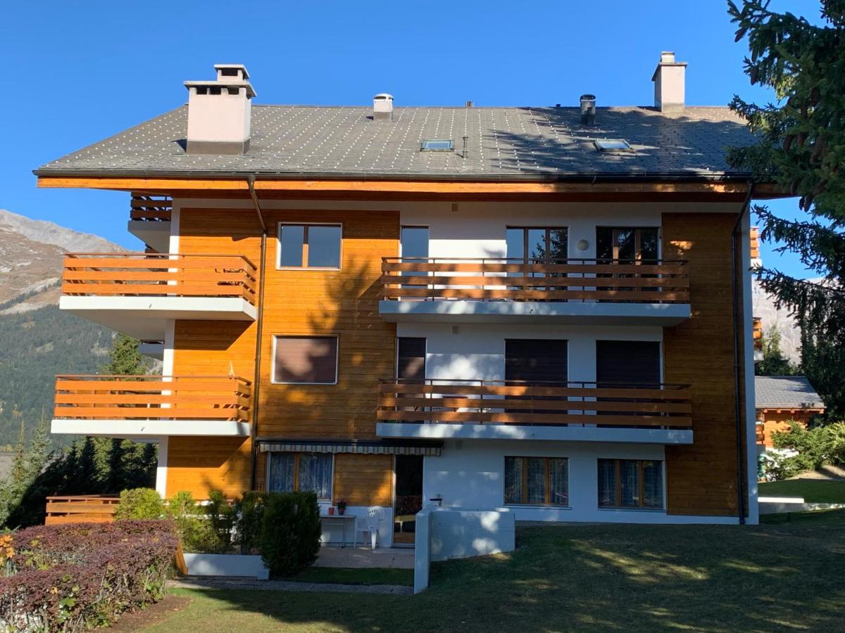 Ferienwohnung La Jacinthe De Crans Exterior foto