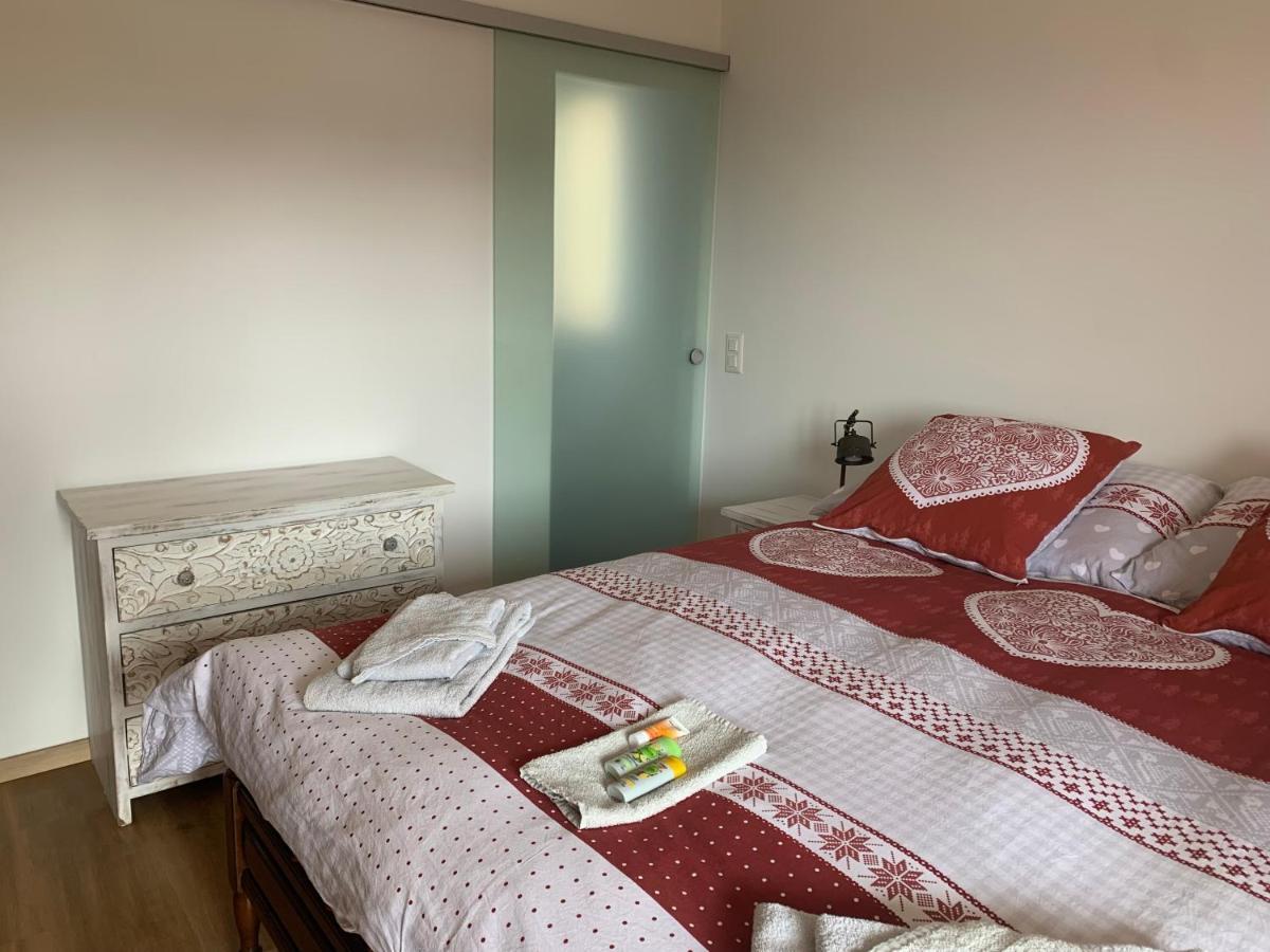 Ferienwohnung La Jacinthe De Crans Exterior foto